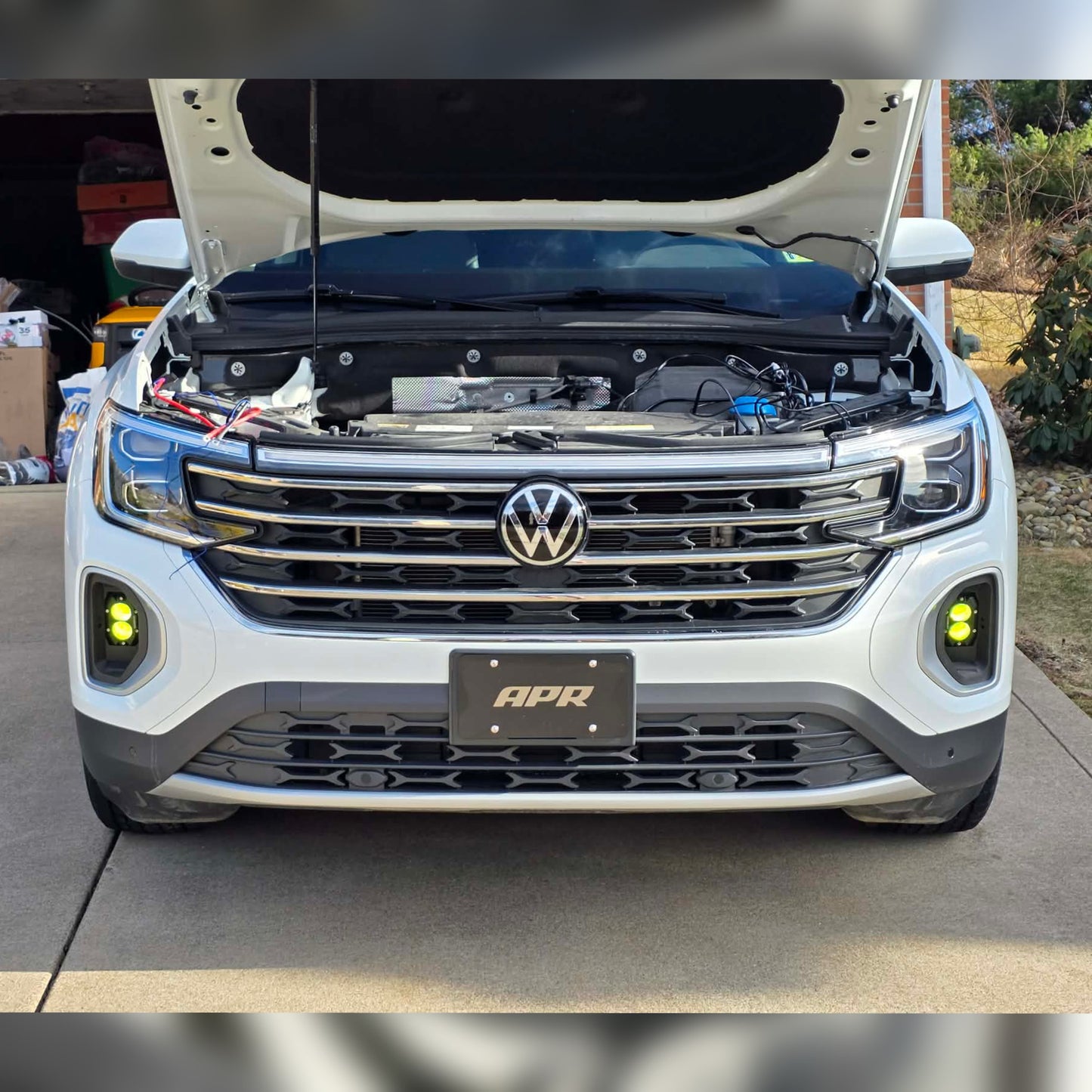 2024-2026 VW Atlas (CA1) Air Duct / Auxiliary Light Attachment Kit - STREET